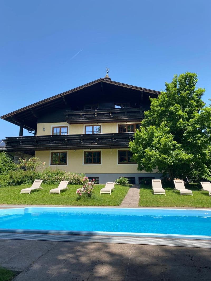 Apartment 3 - Helles Apartment mit Balkon und Stil